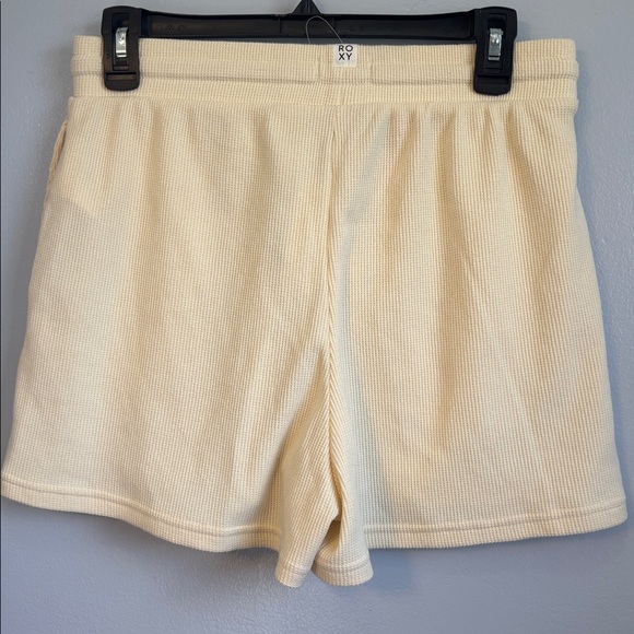 Roxy Cream Waffle Knit Shorts with Brown Floral Side Print - Picture 3 of 7